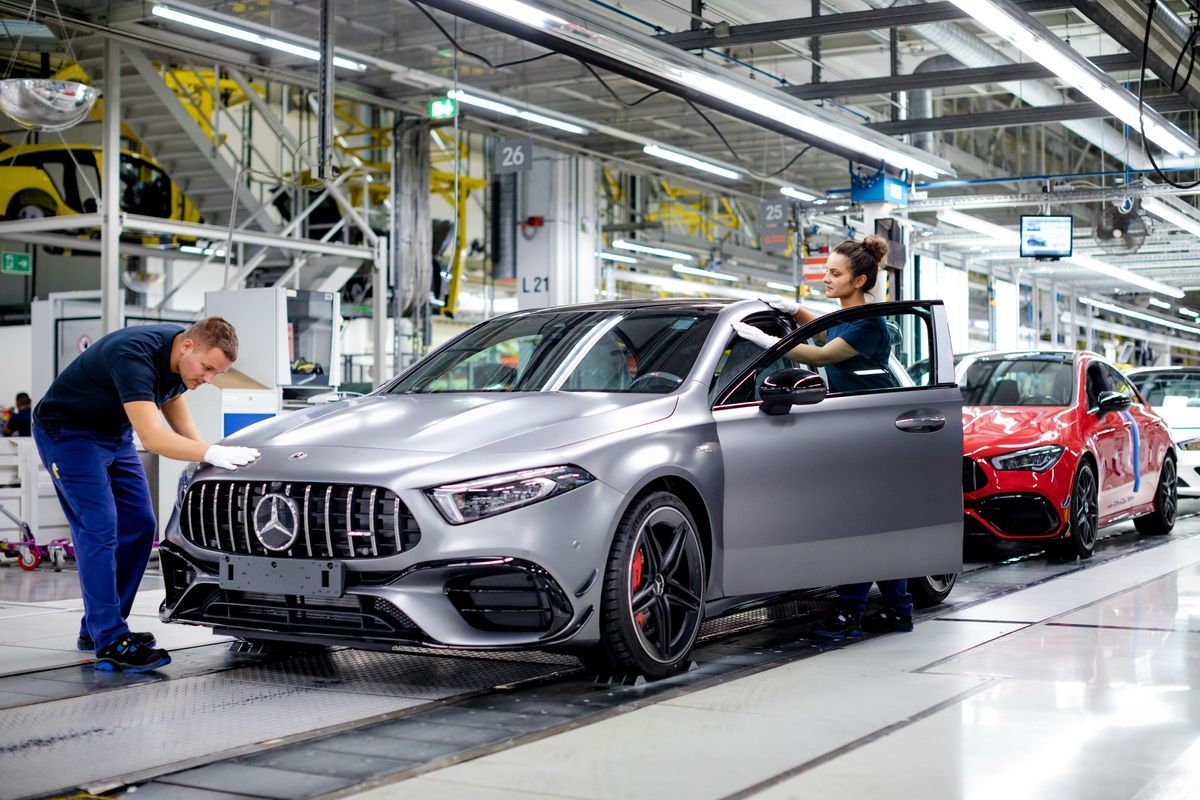 PRODUCTION OF HIGH-PERFORMANCE AMG MODELS STARTED AT MERCEDES-BENZ FACTORY IN KECSKEMÉT