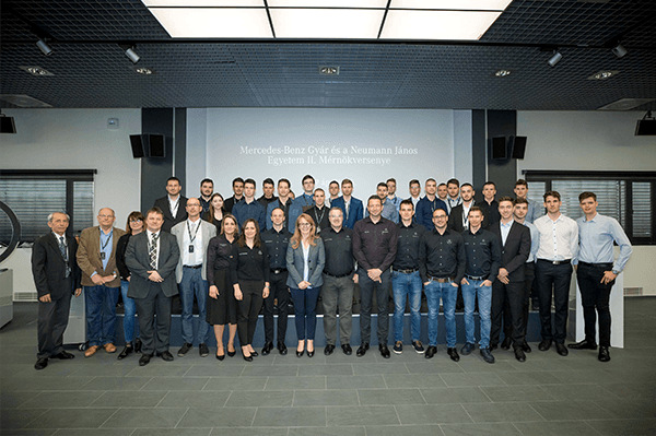 ENGINEER STUDENTS AWARDED IN THE MERCEDES-BENZ FACTORY
