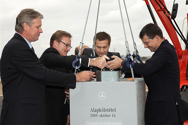 THE FOUNDATION STONE OF THE CAR PLANT IN KECSKEMÉT WAS LAID