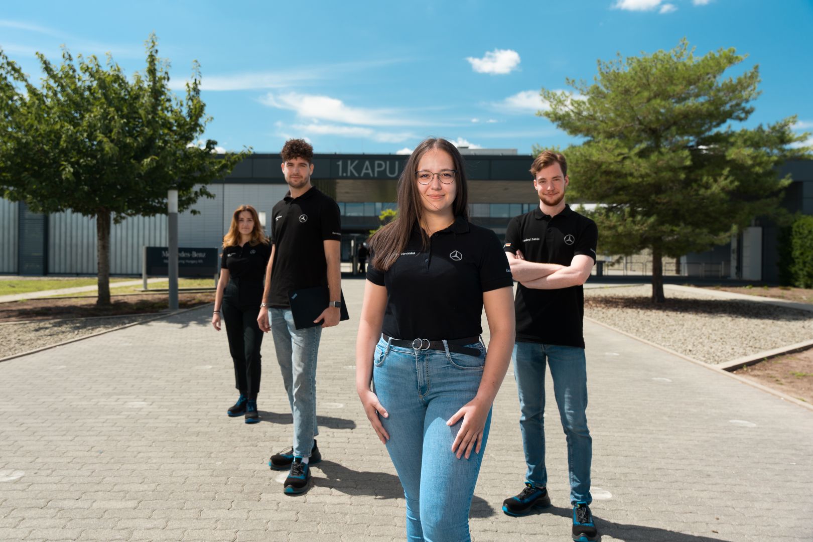 Mit jelent a gyakornoki program?